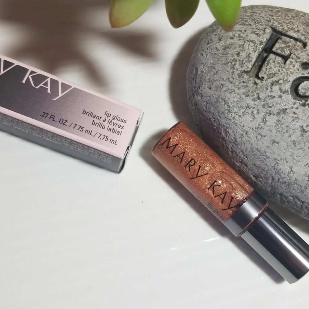 Mary Kay lip gloss‎ Hawaiian sunset